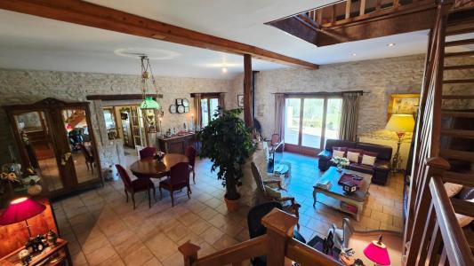 For sale Civray 6 rooms 165 m2 Cher (18290) photo 2