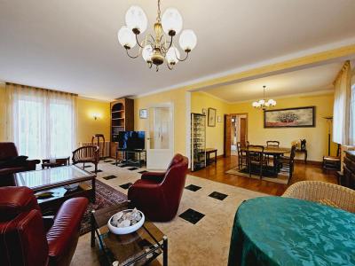 For sale Avord 9 rooms 229 m2 Cher (18520) photo 2