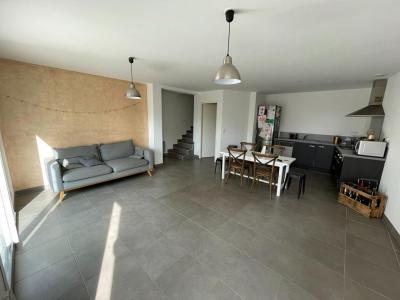 For rent Salon-de-provence 3 rooms 65 m2 Bouches du Rhone (13300) photo 3