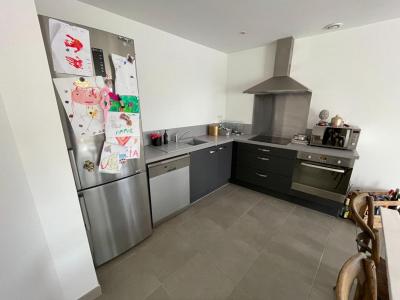 For rent Salon-de-provence 3 rooms 65 m2 Bouches du Rhone (13300) photo 4