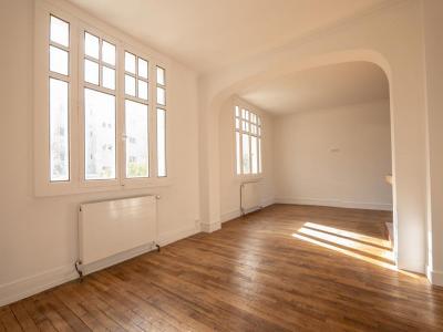 For sale Blois 7 rooms 156 m2 Loir et cher (41000) photo 1