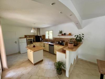 For sale Uzes 5 rooms 126 m2 Gard (30700) photo 2