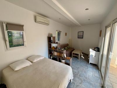 For sale Uzes 5 rooms 126 m2 Gard (30700) photo 4