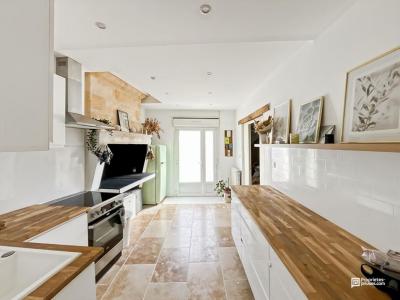 For sale Saint-sulpice-et-cameyrac 4 rooms 105 m2 Gironde (33450) photo 3