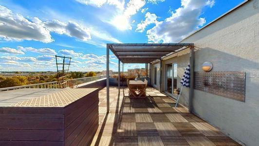 For rent Bordeaux 7 rooms 136 m2 Gironde (33800) photo 1