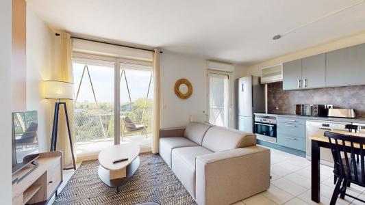 For rent Bordeaux 5 rooms 85 m2 Gironde (33300) photo 0