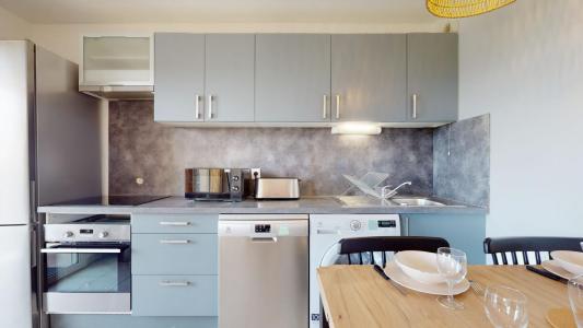 For rent Bordeaux 5 rooms 85 m2 Gironde (33300) photo 3