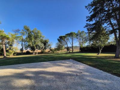 For sale Condom 5 rooms 137 m2 Gers (32100) photo 2