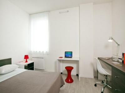 For sale Reims 1 room 22 m2 Marne (51100) photo 4