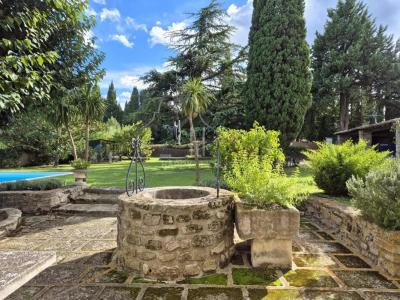 Acheter Maison 210 m2 Saint-remy-de-provence