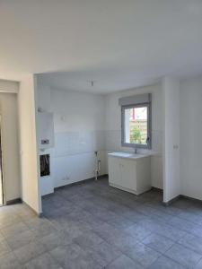 For rent Moneteau 3 rooms 62 m2 Yonne (89470) photo 1