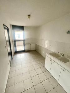 For rent Valence 4 rooms 65 m2 Drome (26000) photo 4