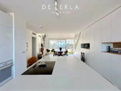 For sale Marseille-8eme-arrondissement 4 rooms 133 m2 Bouches du Rhone (13008) photo 2