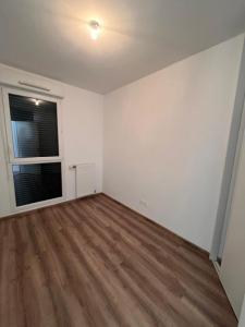 Louer Appartement Lyon-8eme-arrondissement 878 euros