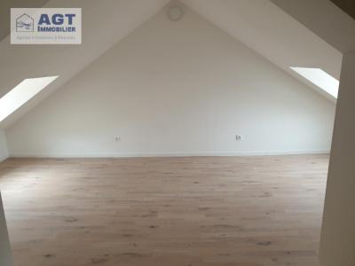 Louer Appartement Marseille-en-beauvaisis 490 euros