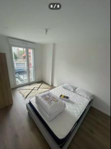 For rent Asnieres-sur-seine 2 rooms 46 m2 Hauts de Seine (92600) photo 4