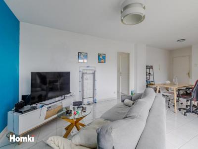 For sale Vaulx-en-velin 5 rooms 91 m2 Rhone (69120) photo 3