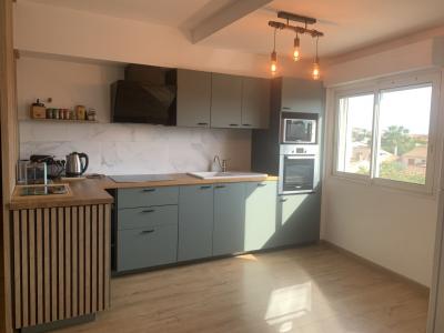 For sale 3 rooms 65 m2 Herault (34300) photo 0