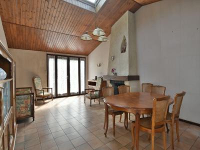 For sale CHOLET SUD 5 rooms 99 m2 Maine et loire (49300) photo 1