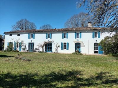 For sale PROCHE SAINT SYMPHORIEN 10 rooms 274 m2 Landes (40430) photo 0