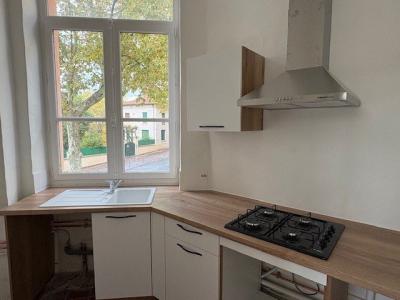 For rent Lyon-1er-arrondissement 3 rooms 69 m2 Rhone (69001) photo 3