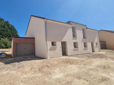 For rent Briare 4 rooms 81 m2 Loiret (45250) photo 0