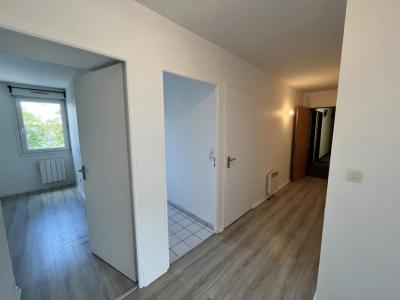 For sale Reims 2 rooms 51 m2 Marne (51100) photo 4