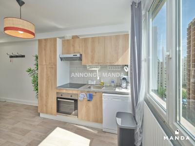 For rent Saint-denis 5 rooms 9 m2 Seine saint denis (93200) photo 2