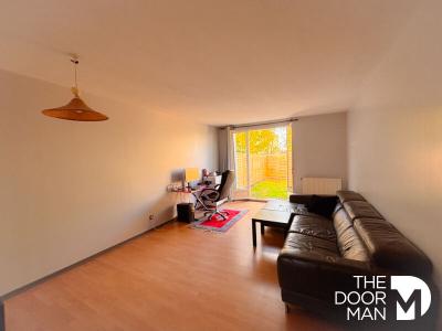 For sale Trappes 3 rooms 65 m2 Yvelines (78190) photo 0