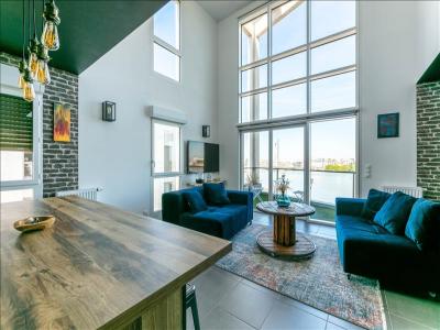 For rent Bordeaux 5 rooms 109 m2 Gironde (33100) photo 1