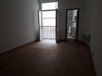 For rent Bordeaux 1 room 25 m2 Gironde (33000) photo 0