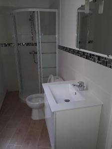 For rent Bordeaux 1 room 25 m2 Gironde (33000) photo 2