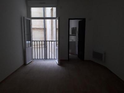 For rent Bordeaux 1 room 25 m2 Gironde (33000) photo 4
