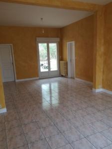 Louer Maison Peintures 1182 euros