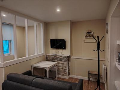 For sale Saint-claude 1 room 24 m2 Jura (39200) photo 0