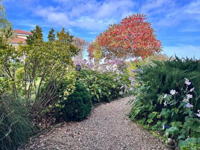 Annonce Vente 7 pices Maison Longessaigne 69