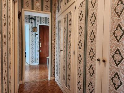 For sale Reims 4 rooms 78 m2 Marne (51100) photo 2