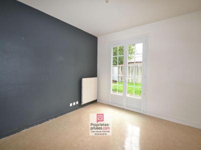 For sale Lucon 4 rooms 91 m2 Vendee (85400) photo 3