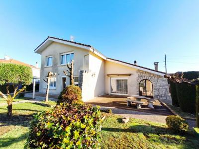 For sale Saint-paul-les-dax 7 rooms 181 m2 Landes (40990) photo 1