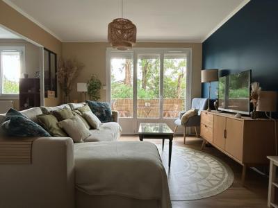 For sale Bordeaux 3 rooms 75 m2 Gironde (33200) photo 0