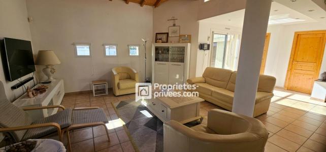 For sale Latour-bas-elne 5 rooms 145 m2 Pyrenees orientales (66200) photo 2