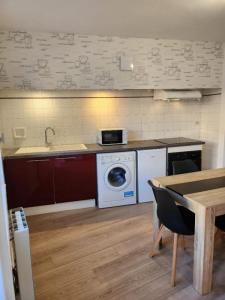 For sale Pennautier 3 rooms 50 m2 Aude (11610) photo 2