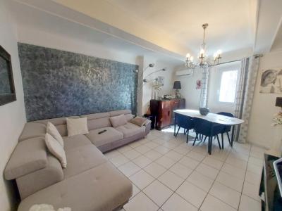 For sale Marseille-11eme-arrondissement 8 rooms 165 m2 Bouches du Rhone (13011) photo 0