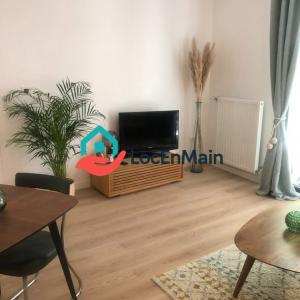 For rent Lyon-5eme-arrondissement 2 rooms 43 m2 Rhone (69005) photo 1