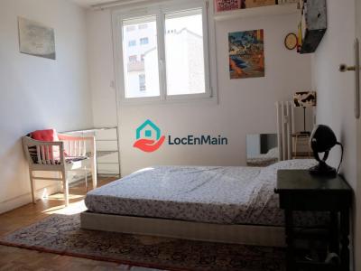 For rent Paris-19eme-arrondissement 2 rooms 48 m2 Paris (75019) photo 3