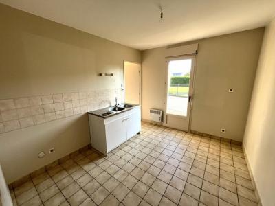 For sale Noyant 4 rooms 85 m2 Maine et loire (49490) photo 3