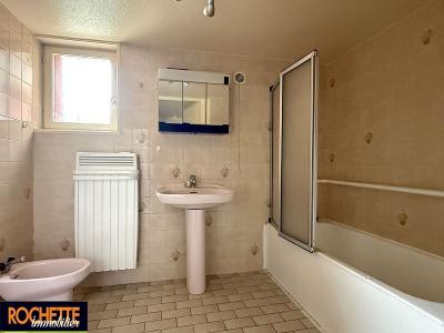 Acheter Maison 83 m2 Saint-just-la-pendue