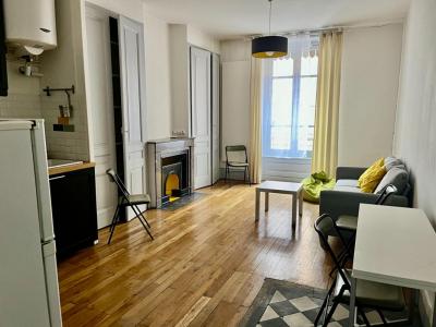 For rent Lyon-6eme-arrondissement 2 rooms 44 m2 Rhone (69006) photo 2