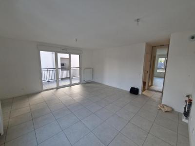 For rent Aix-les-bains 2 rooms 45 m2 Savoie (73100) photo 3