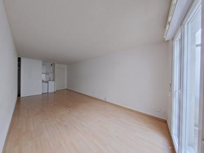 For rent Paris-11eme-arrondissement 1 room 25 m2 Paris (75011) photo 1